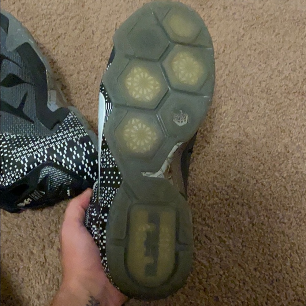Nike Lebron 12 BHM - Picture 7 of 7
